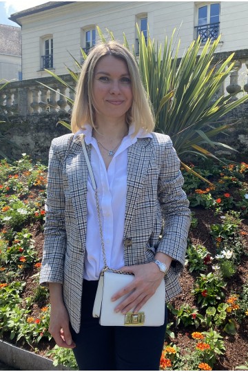 Elena / FRANCE/ F221