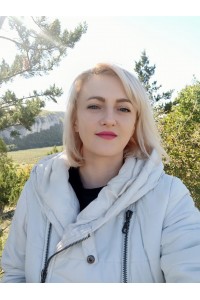 Yana F312