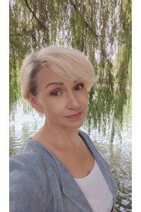 Nadia IS296