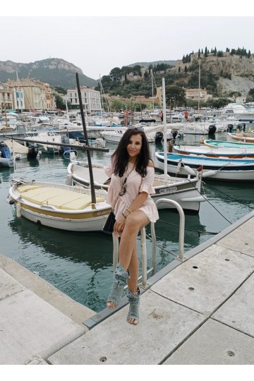 Alla / Cannes / F168