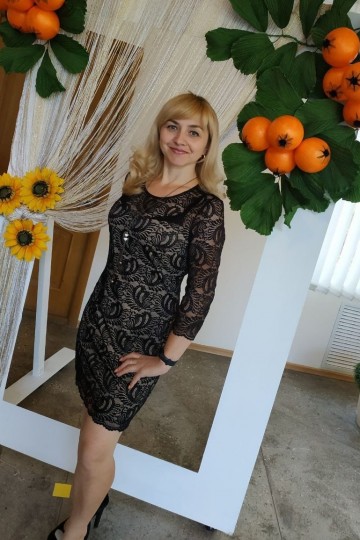 Oksana/ Allemagne/ F449
