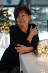 Laure / FRANCE/ F453