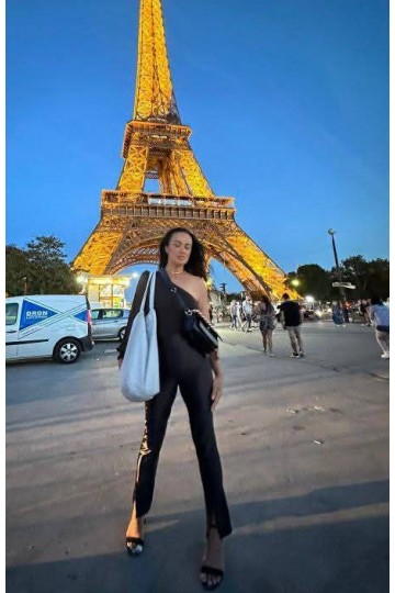Oksana/ FRANCE