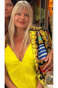 Julia/ France/ F209