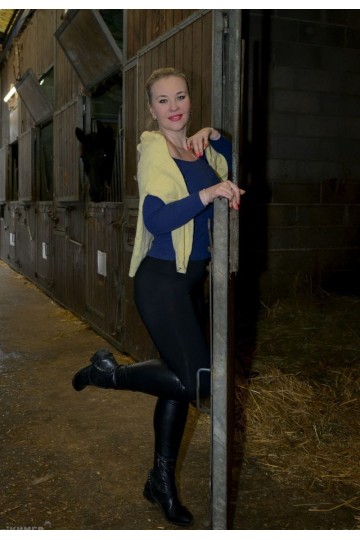 Alena / FRANCE / F482