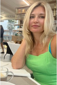 Alena / FRANCE/ F143