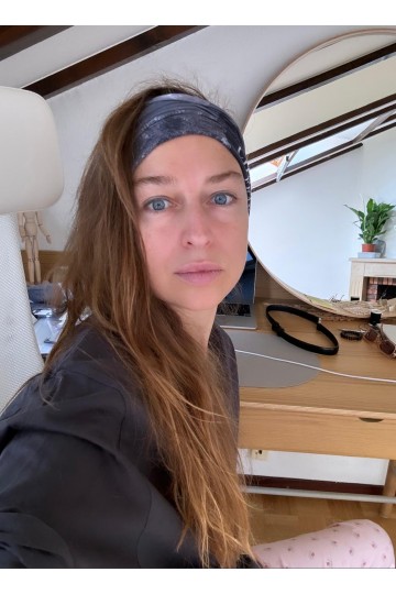 Anna / SUISSE / F517