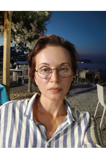 Valeria / FRANCE / F520