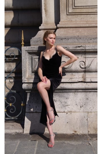 Elena / FRANCE / F555