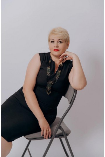 Oksana IS309