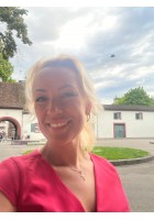 Olesya/ Suisse
