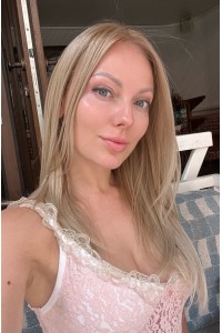 Julia/ FRANCE