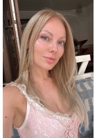 Julia/ FRANCE