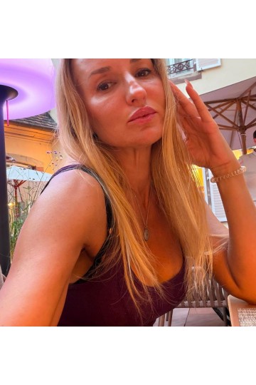 Irina / FRANCE